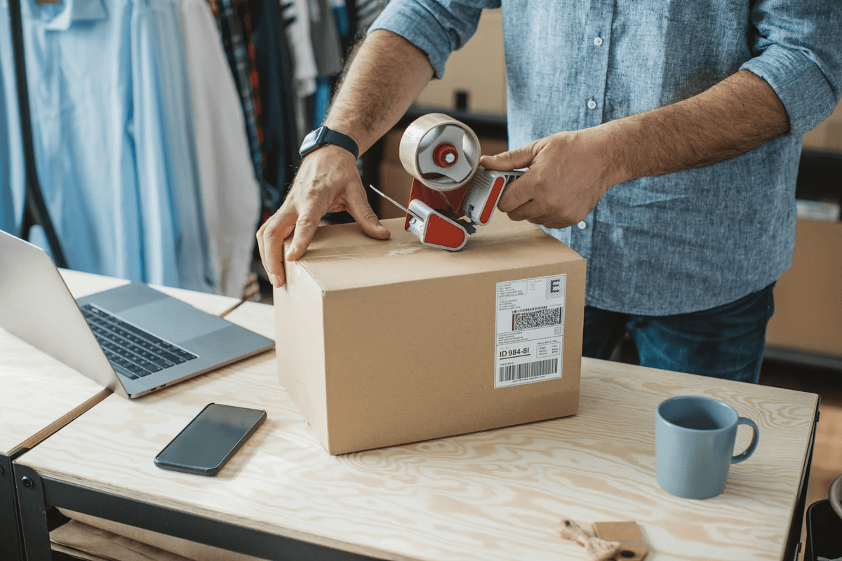 eBay Postage & Shipping Guide 2025